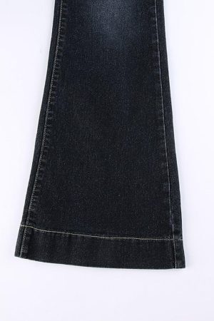 Style Core Aesthetics, New Style Trends - Jean évasé taille basse délavé