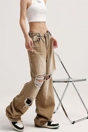 Style Core Aesthetics, New Style Trends - Light Wash Low Rise Ripped Jeans