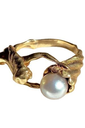 Style Core Aesthetics, New Style Trends - Minimalist Aesthetic Asymmetrical Pearl Ring