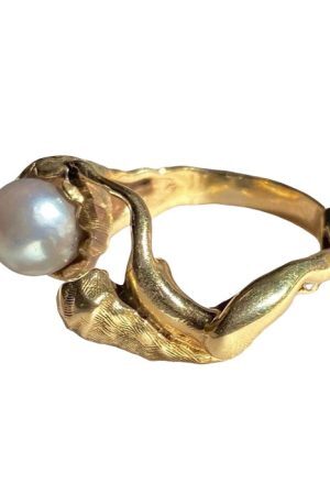 Style Core Aesthetics, New Style Trends - Minimalist Aesthetic Asymmetrical Pearl Ring