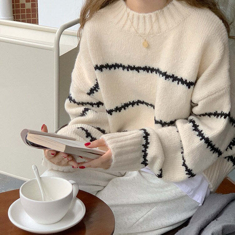 Style Core Aesthetics, New Style Trends - Minimalist Aesthetic Striped Sweater