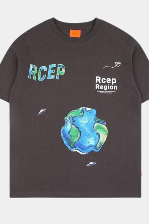 Style Core Aesthetics, New Style Trends - 'Mumbled planet' T shirt