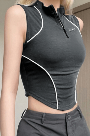 Style Core Aesthetics, New Style Trends - Piping Detail Half Zip Cropped Tank Top