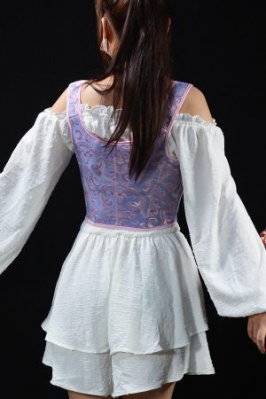 Style Core Aesthetics, New Style Trends - Ribbon Detailed Corset Top