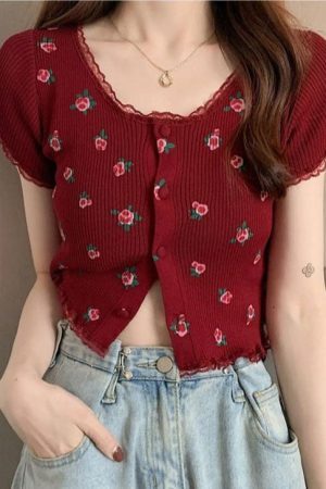 Style Core Aesthetics, New Style Trends - Rose Ribbed Button Up Top