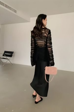Style Core Aesthetics, New Style Trends - Sheer Loose Knitted Sweater