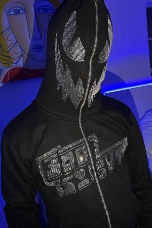 Style Core Aesthetics, New Style Trends - Sweat Strass Y2K