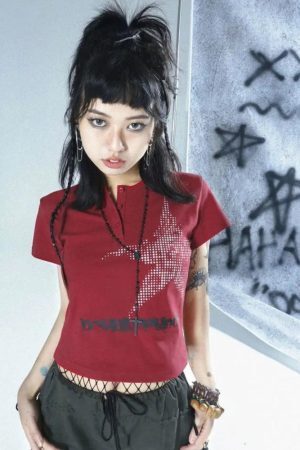 Style Core Aesthetics, New Style Trends - T-shirt Court Boutonné Y2K Grunge Étoile