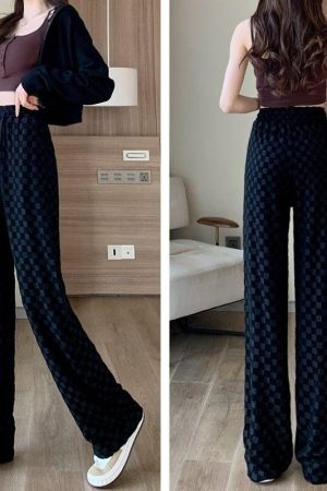 Style Core Aesthetics, New Style Trends - Y2K Checkered Sweatpants